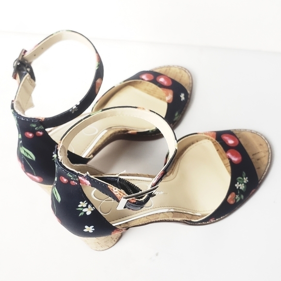𝅺NEW! JESSICA SIMPSON Navy Maivel Open Toe Sandals 7. - Picture 6 of 10